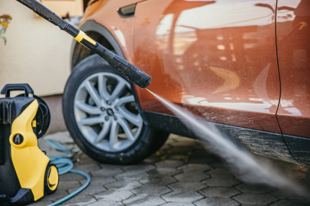 Why Choose Our Certified Pressure Washing Experts for Your Project Needs in Decordova, TX?